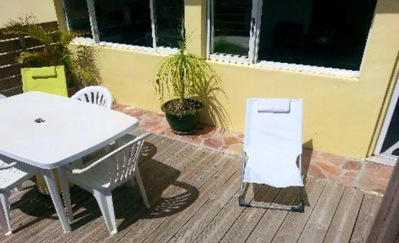 Maison Douce A Riviere-Salee Avec Vue Sur Jardin & Montagne